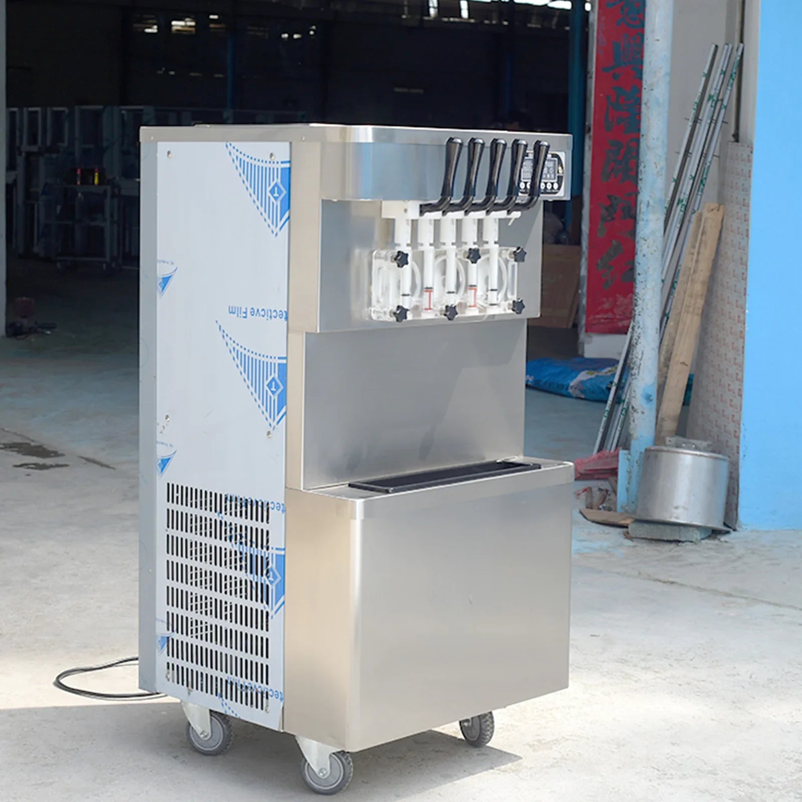 Kolice soft serve machine removable dispensing components